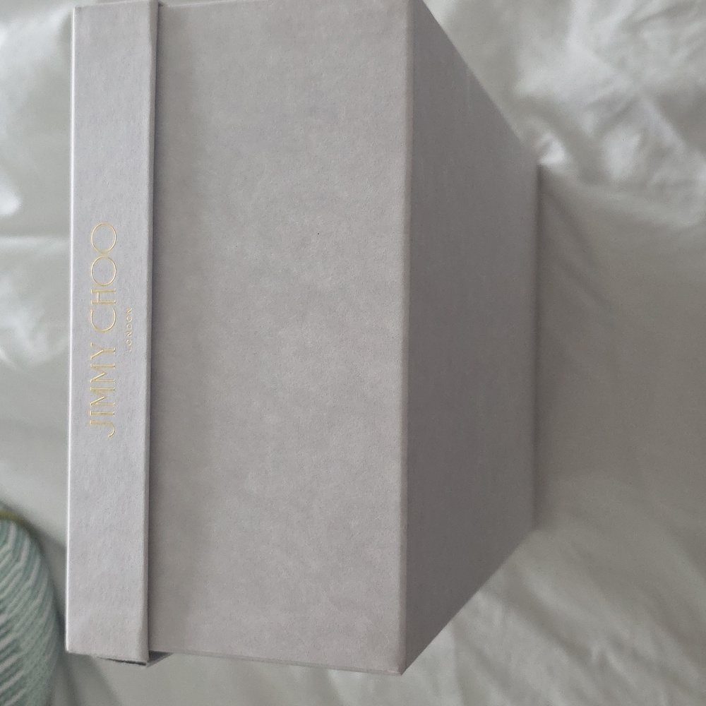 Jimmy Choo Shoe Box - Picture 5 of 12